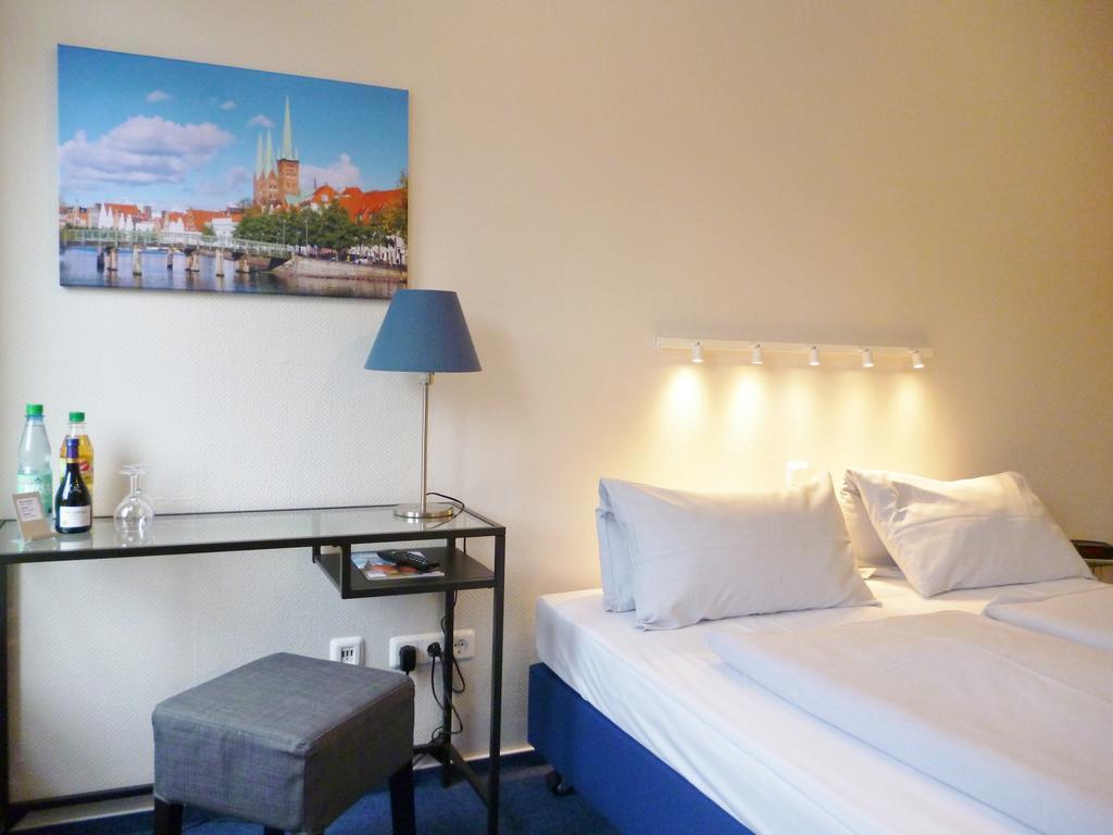 Hotel Am Muehlenteich Lübeck Dış mekan fotoğraf