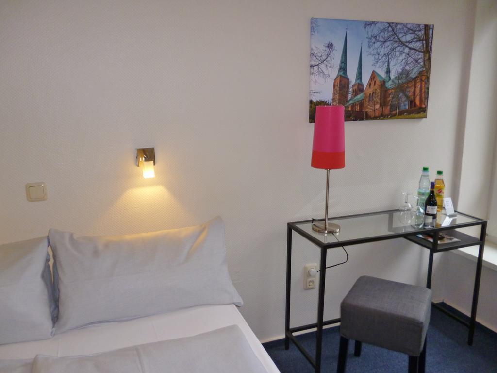 Hotel Am Muehlenteich Lübeck Dış mekan fotoğraf