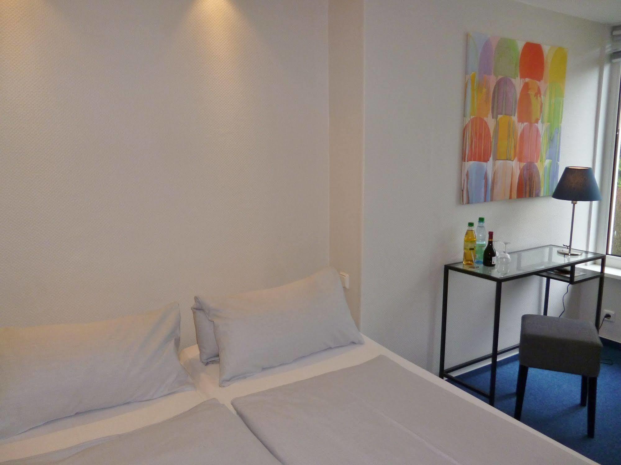 Hotel Am Muehlenteich Lübeck Dış mekan fotoğraf